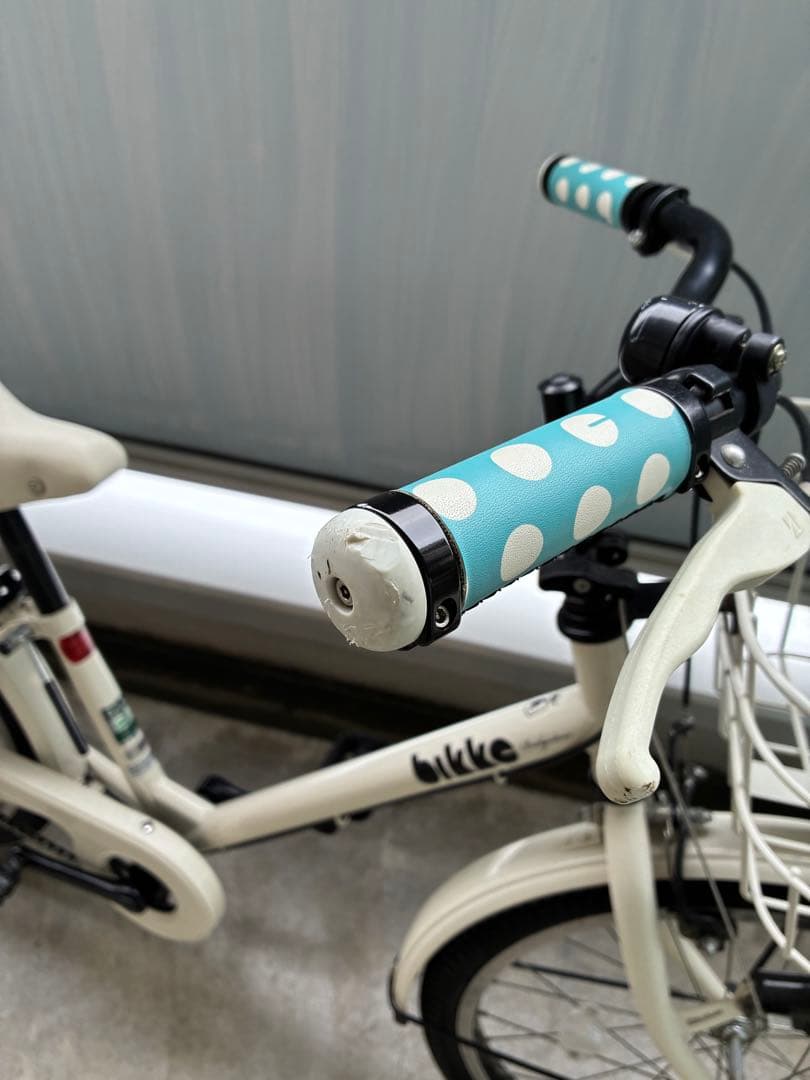 美品 ブリヂストン bikke 子供 自転車 22 ビッケ サドルハンドル 新品