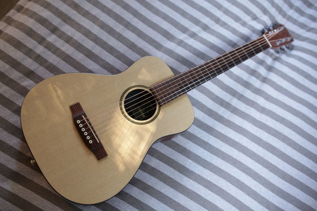 Martin & Co. LXM アコースティックギター 美品