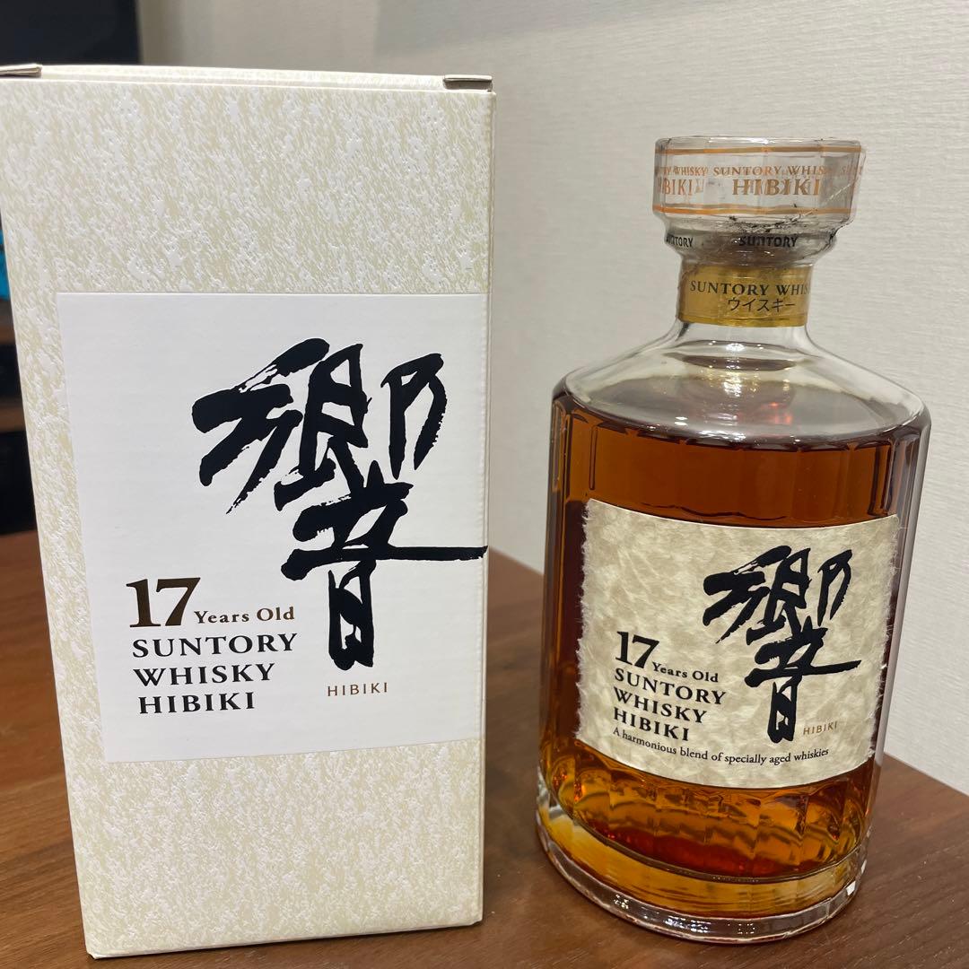 ③ サントリーウイスキー響17年　裏ゴールドラベル　箱付き　未開封