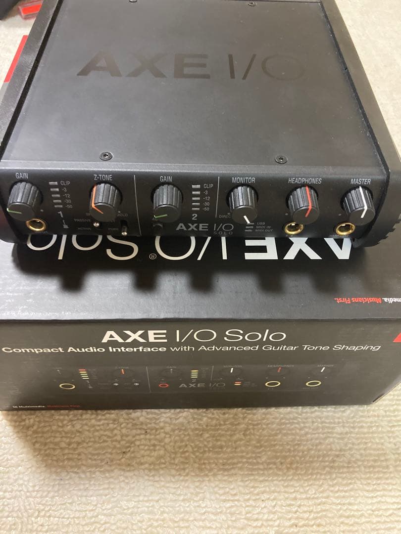DTM・DAW IK MULTIMEDIA AXE I/O Solo+AmpliTube 5