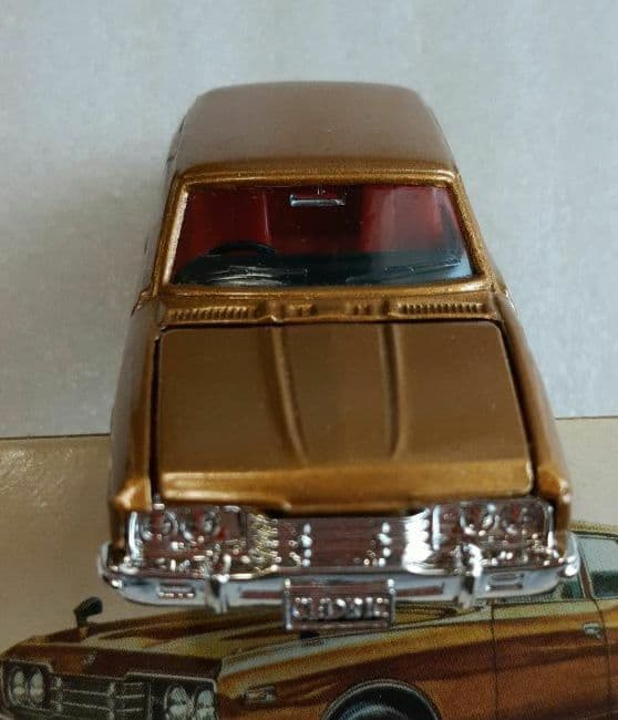 トミカ ダンディ051 ニッサン セドリック TOMY