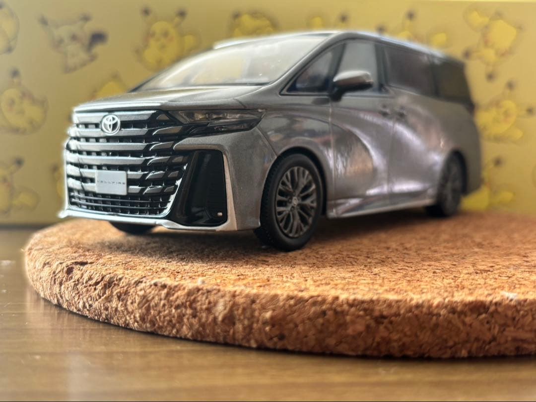 ヴェルファイア カラーサンプル プレシャスメタル 値下げ中