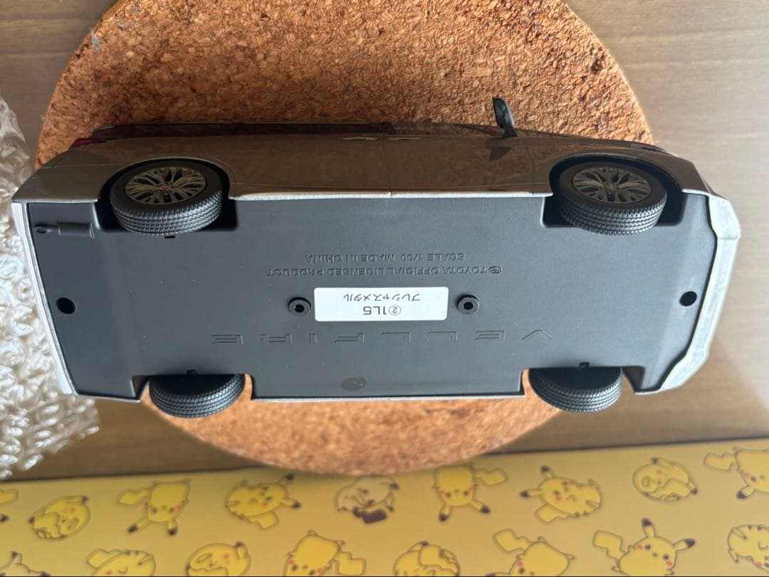 ヴェルファイア カラーサンプル プレシャスメタル 値下げ中