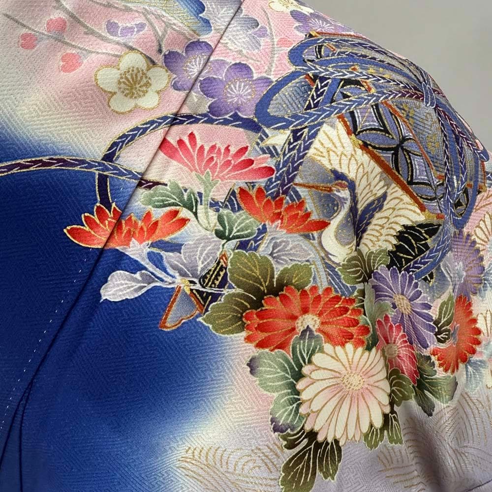 振袖 正絹 青 白 古典花柄 裄70㎝ 成人式 中古 b-66