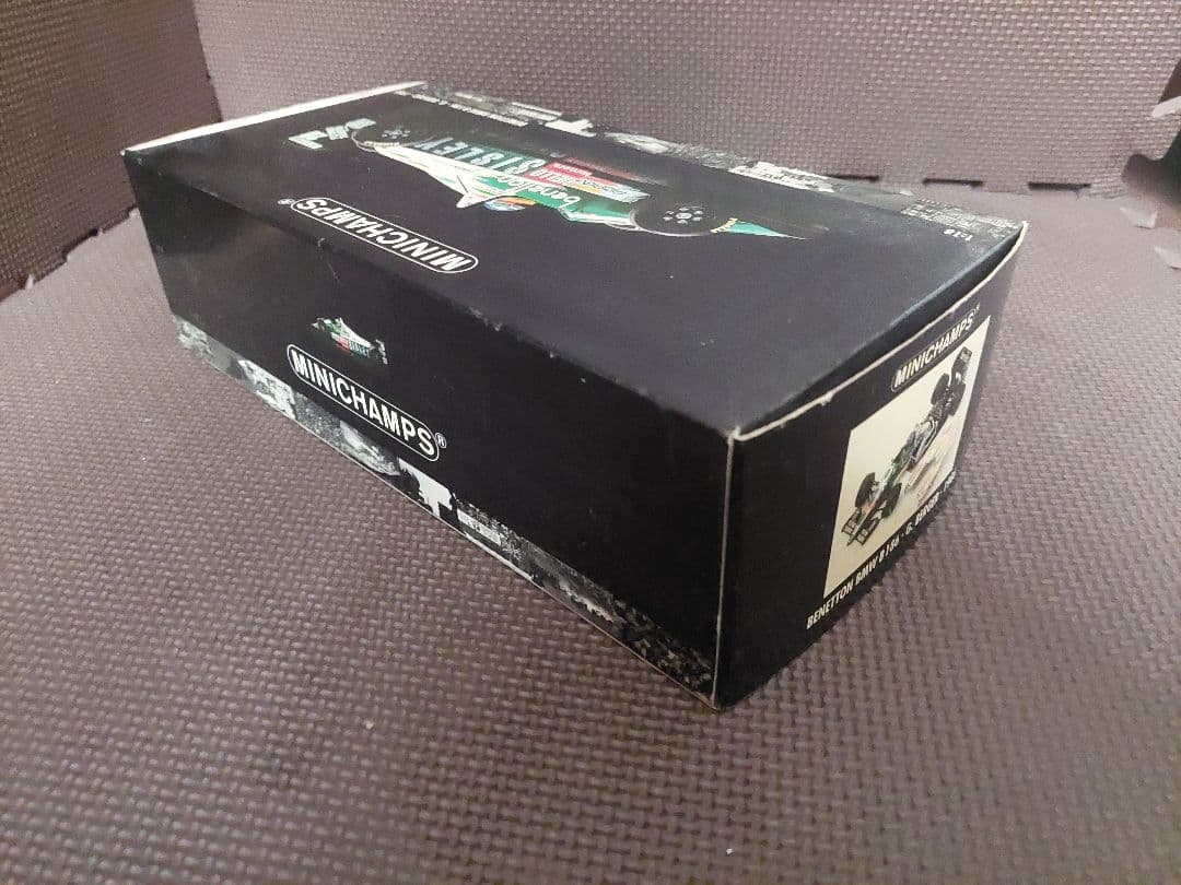 1/18 ミニチャンプス ベネトン BMW B186 1986 G.ベルガー