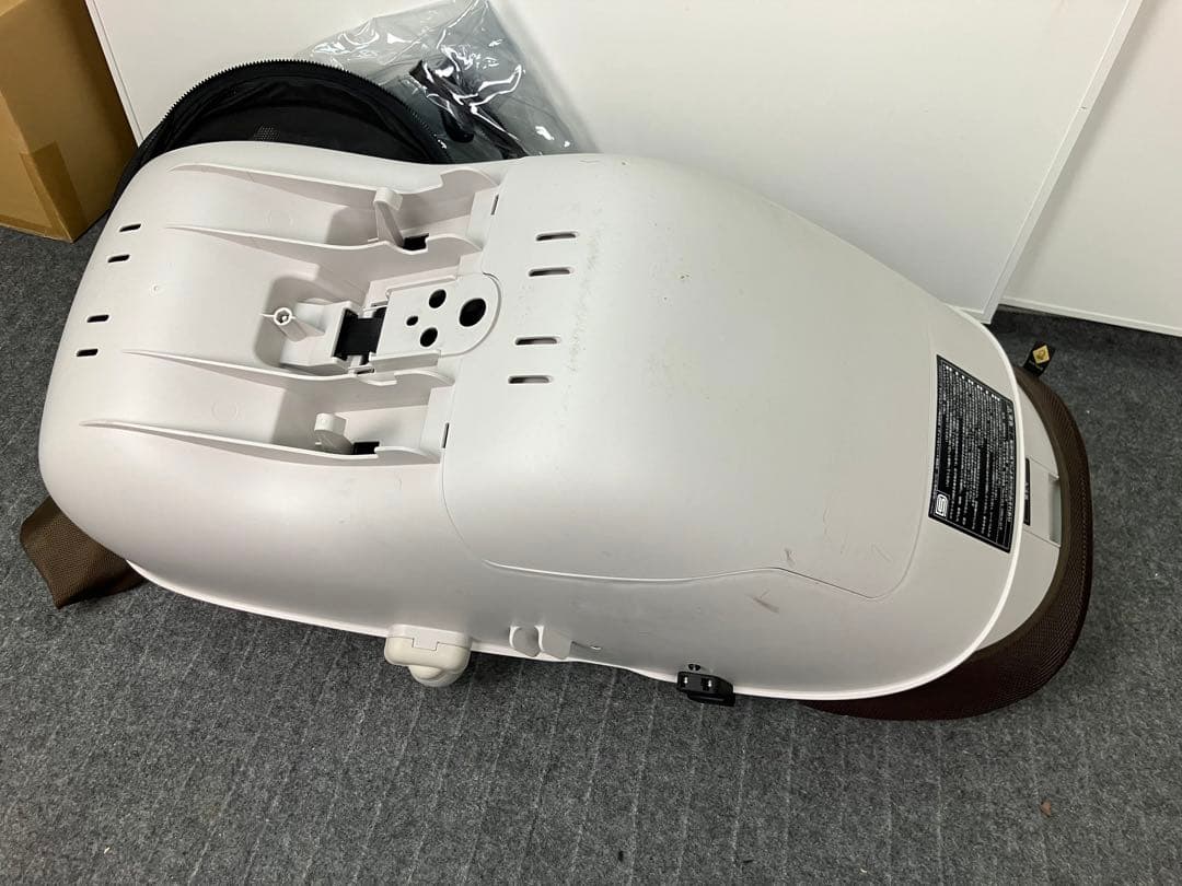パナソニック ギュットクルーム フロントチャイルドシート レインカバーなど付属