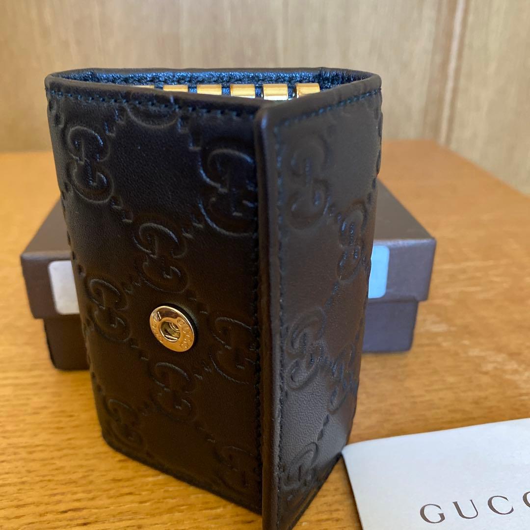 GUCCI 138093グッチキーケース レザー 黒 6連
