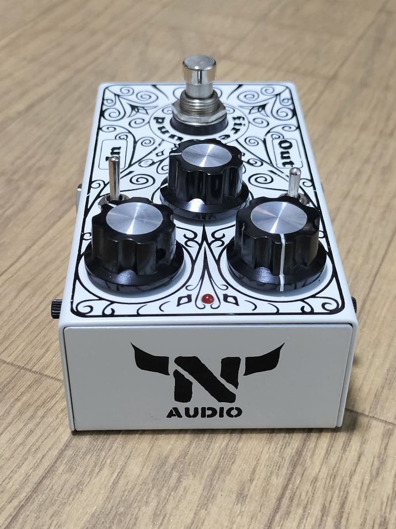 ブルガリア製 N-Audio Firesound V3 overdrive