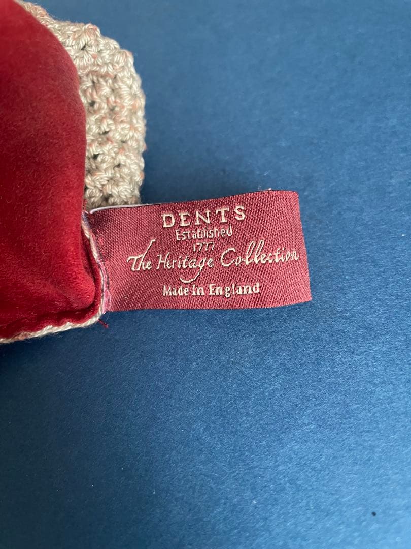 ドライビンググローブ