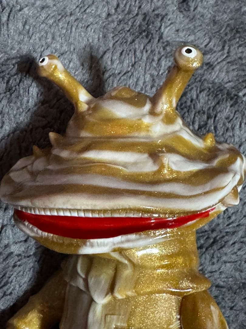 シークレットベース カネゴン secretbase インディーズ ソフビ