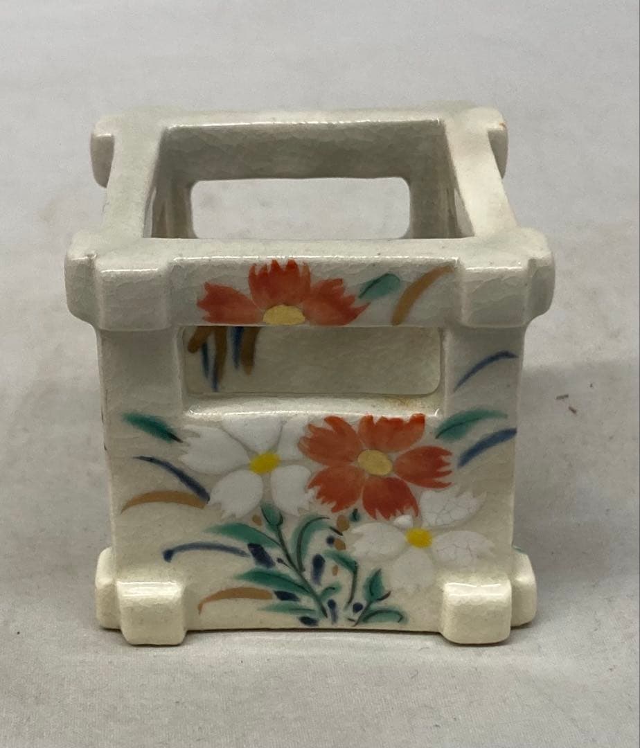 B534b「秋草図 井戸蓋置」宮川香雲作　竜谷　共布共箱