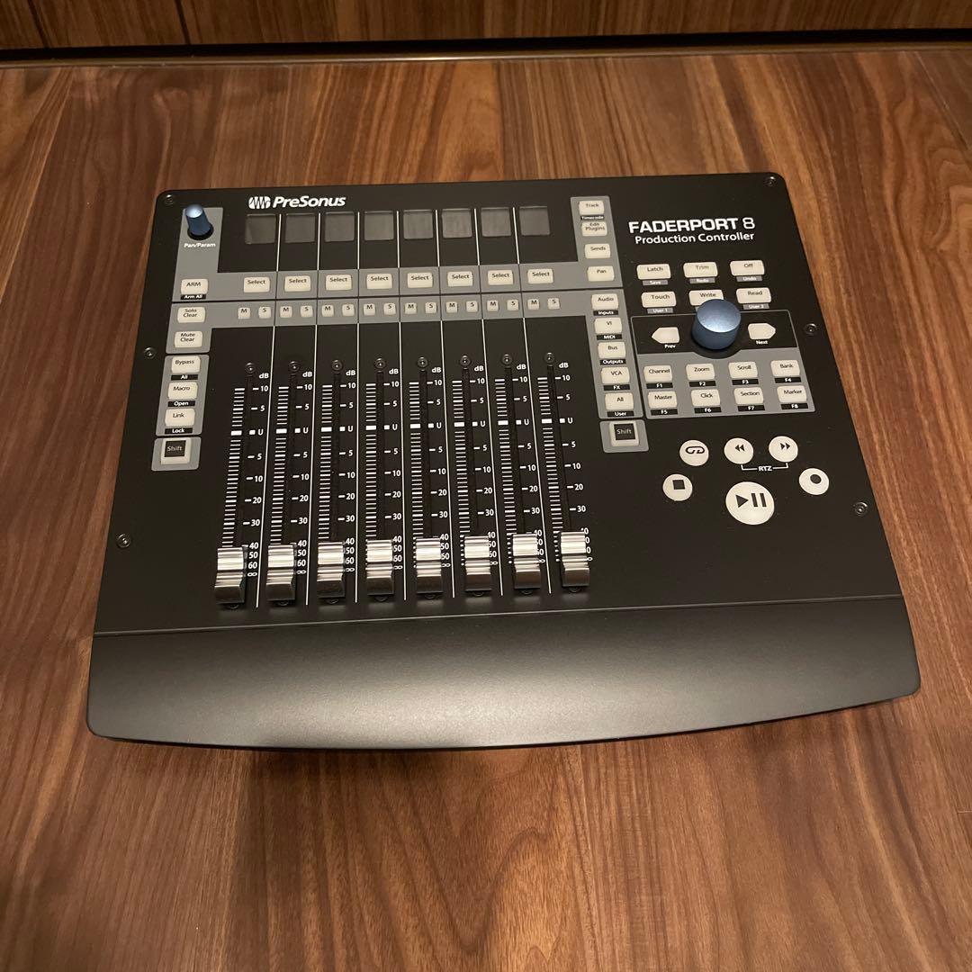 PreSonus ​FaderPort 8 USBコントロールサーフェス 8ch