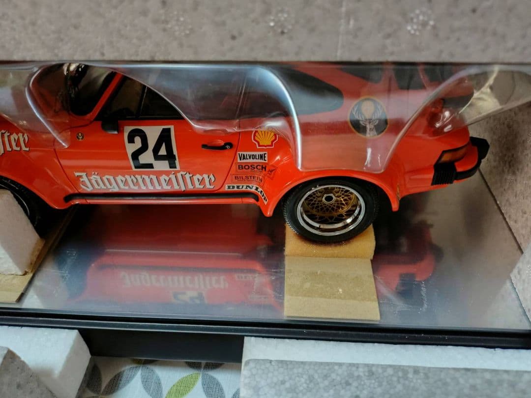 タミヤ　ミニカーPORSCHE.TURBO.RSR TYPE 934 #24