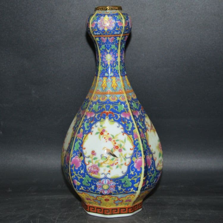 大清琺瑯彩花瓶蒜頭瓶 景徳鎮 陶磁器 装飾品 現代工芸品 美術品 置物
