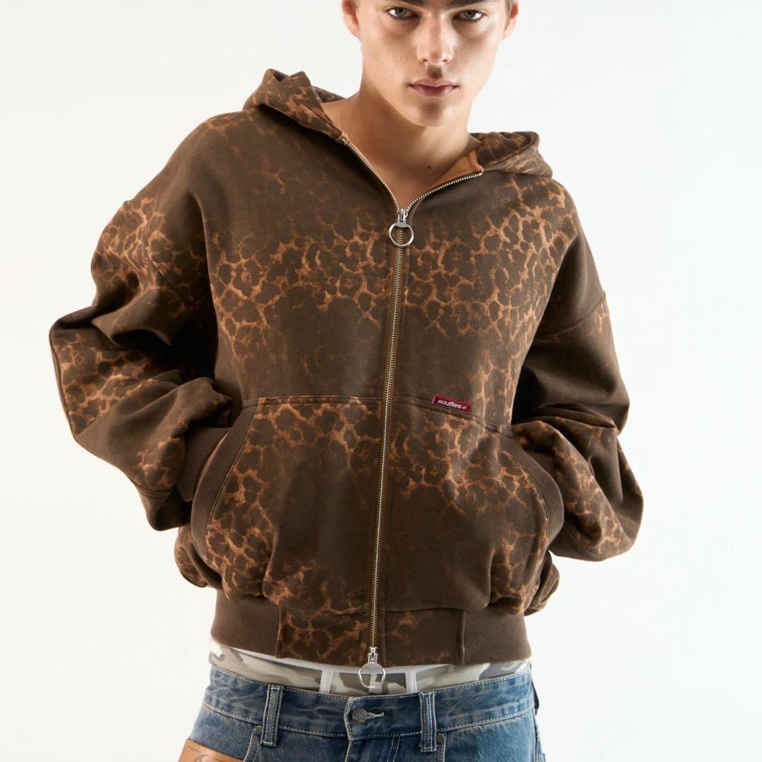 ：※専用 scuffers ジップパーカー レオパード