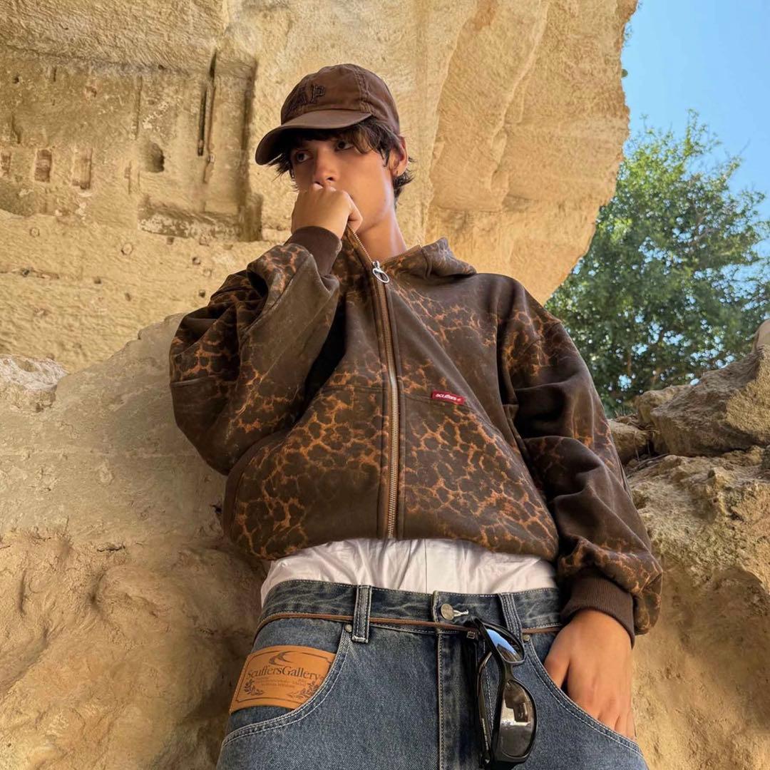 ：※専用 scuffers ジップパーカー レオパード