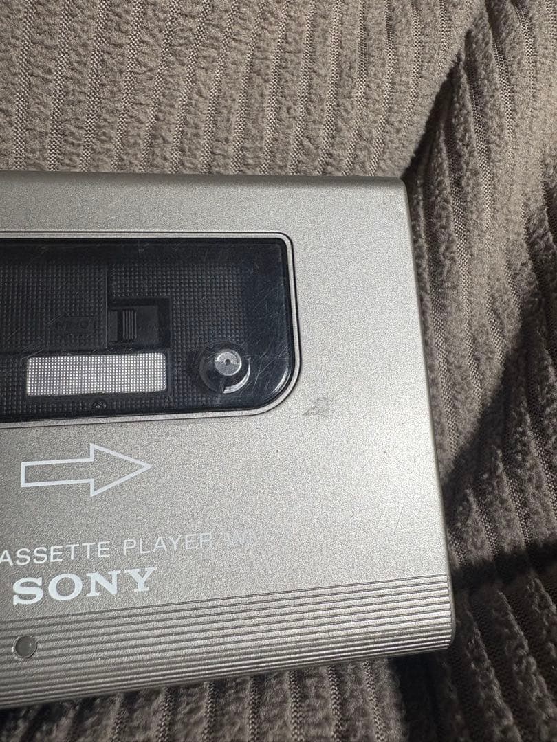 SONY WALKMAN WM-2 カセットウォークマン 銀 ケース付