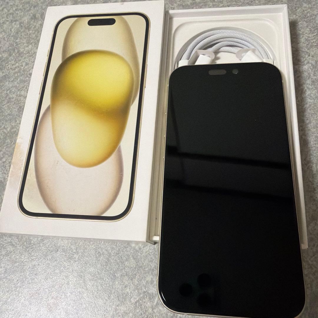 Apple iPhone 15 イエロー　本体　SIMフリー