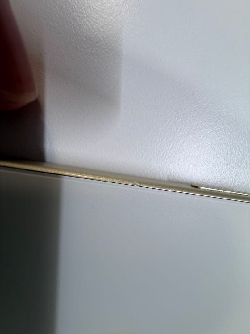 Apple iPhone 15 イエロー　本体　SIMフリー