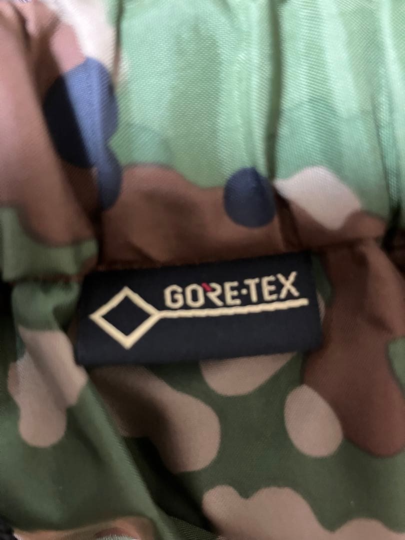 自衛隊　雨衣　ゴアテックス 赤城工業　実物
