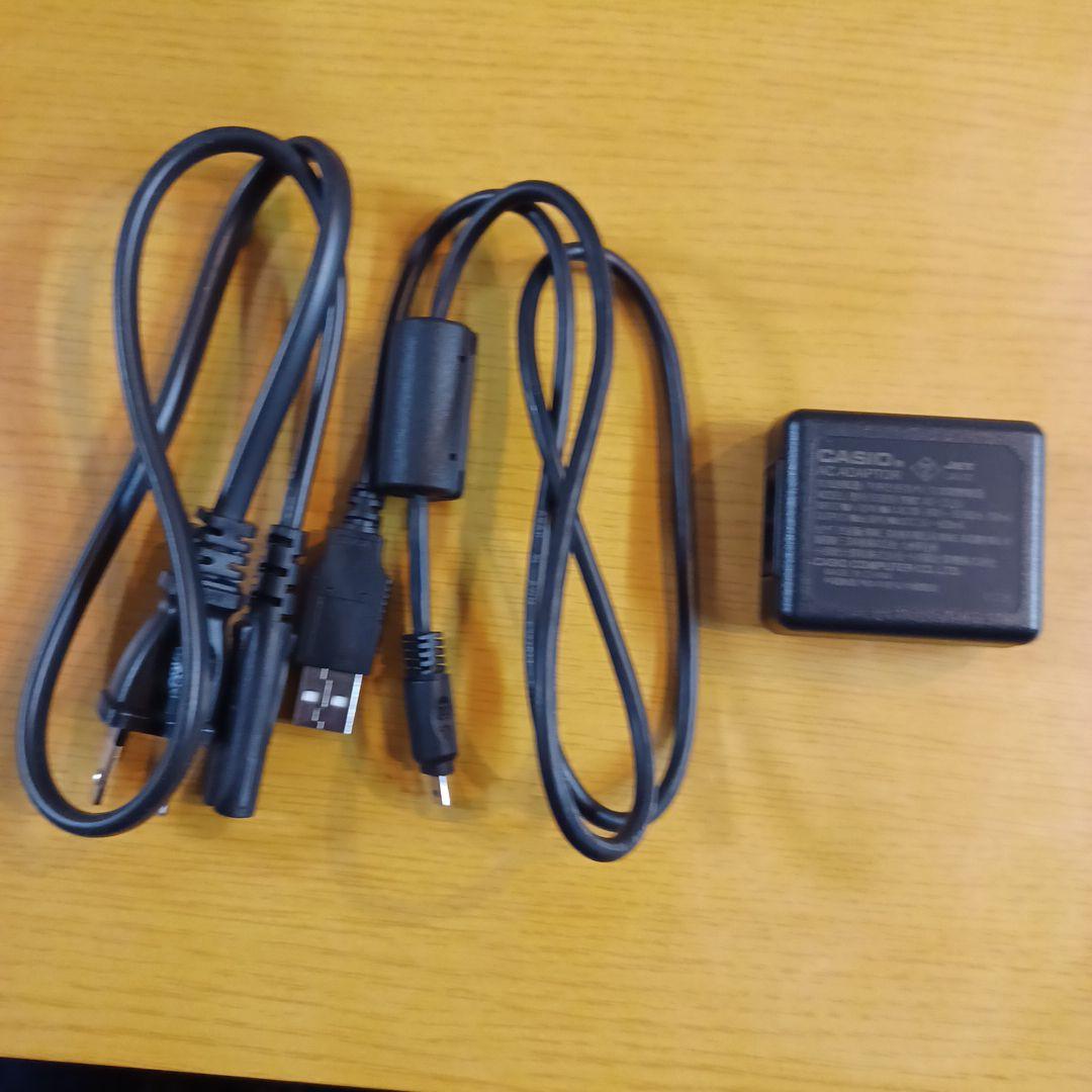 CASIO EXILIM デジタルカメラ　EX-N1 ホワイト