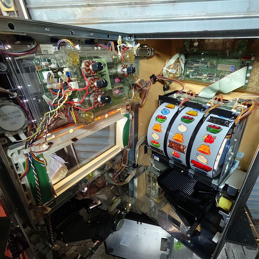 ロデオ　初代 モンスターハンター　5号機　完動品