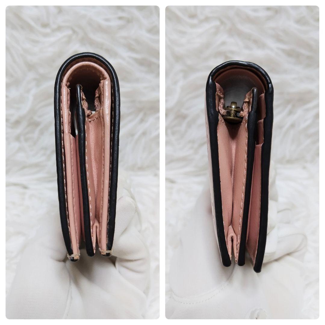 レア美品✨グッチ◇アニマリエキャット二つ折り財布　ゴールド金具シマピンク