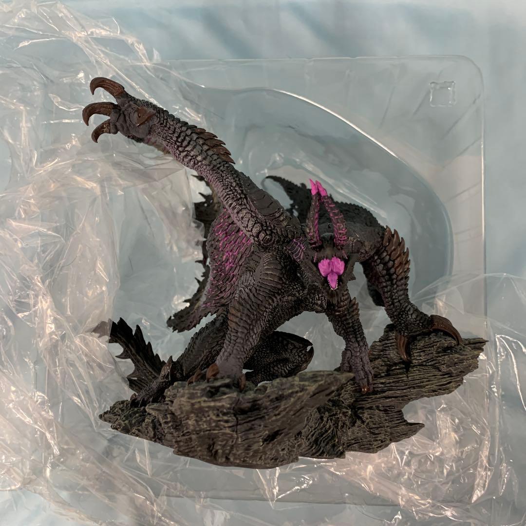 黒蝕竜 ゴア・マガラ 復刻版 「モンスターハンター」 カプコンフィギュア