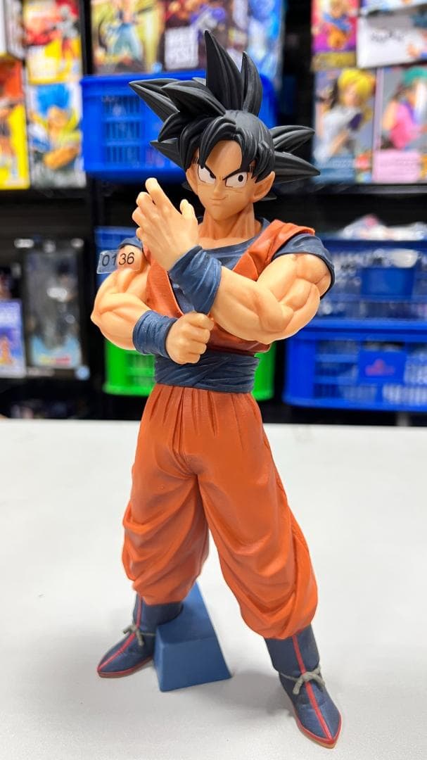 ド*ン様 ⛄極上美品⛄ 一番くじ STRONG CHAINS 孫悟空 D賞 01