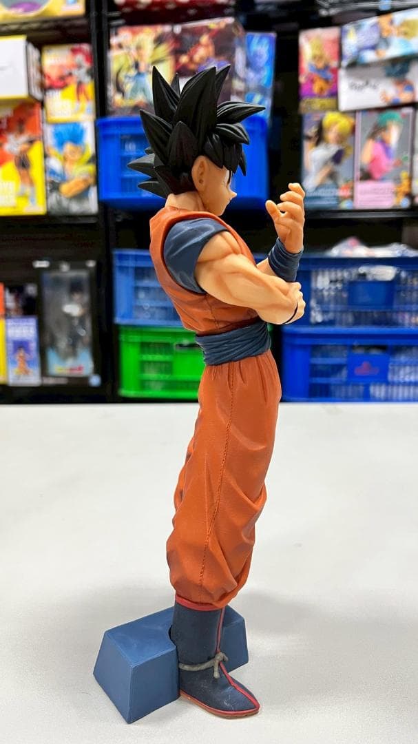 ド*ン様 ⛄極上美品⛄ 一番くじ STRONG CHAINS 孫悟空 D賞 01