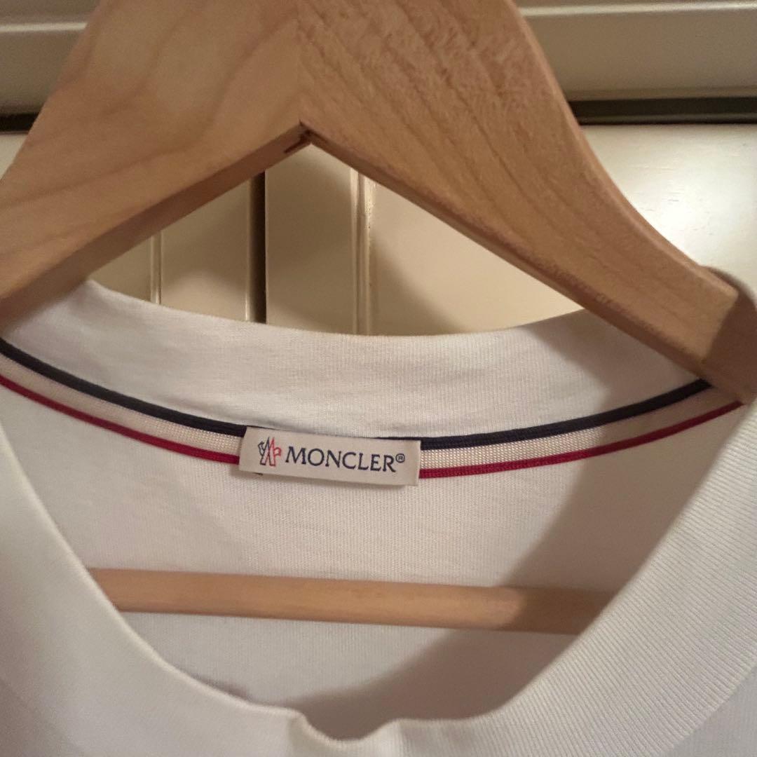 モンクレール刺繍半袖Tシャツ