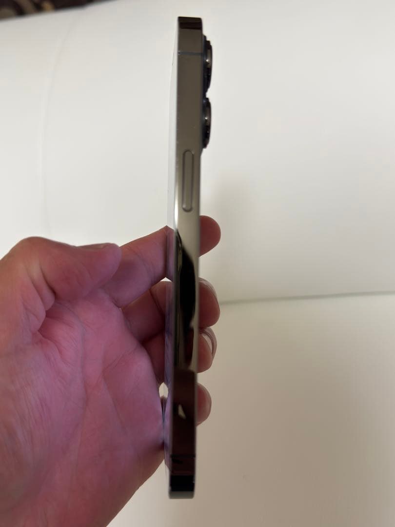 Apple iPhone 13 Pro グラファイト　128GB