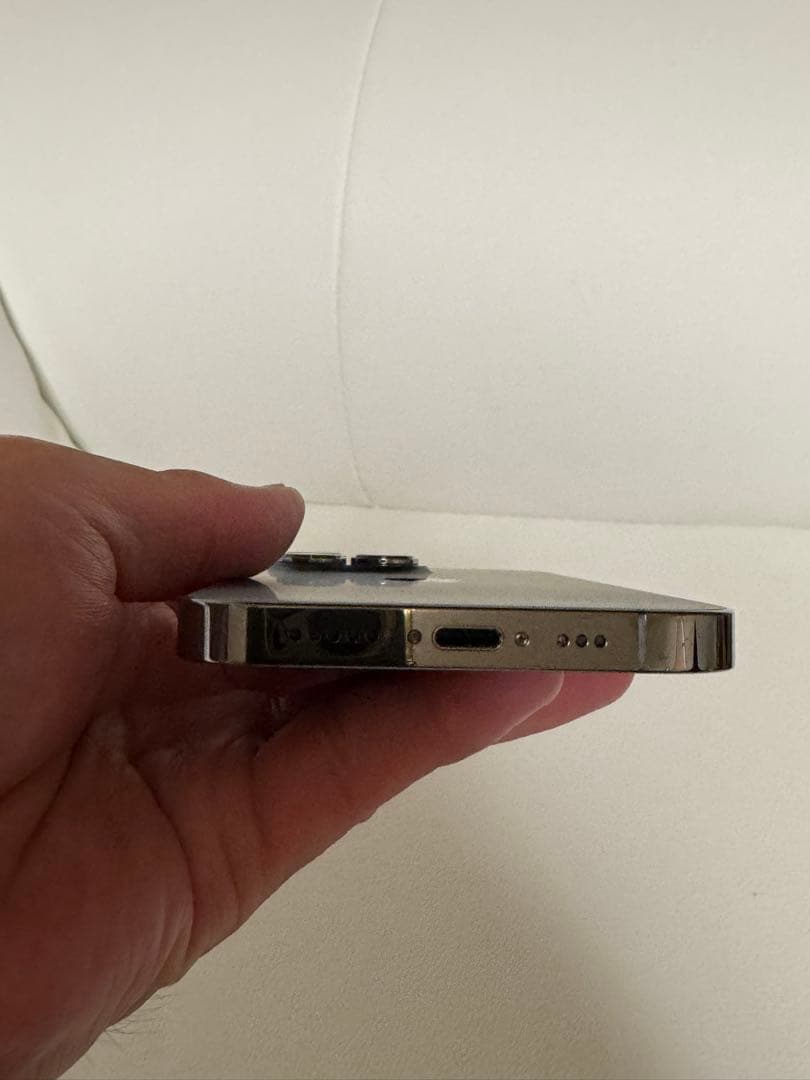 Apple iPhone 13 Pro グラファイト　128GB