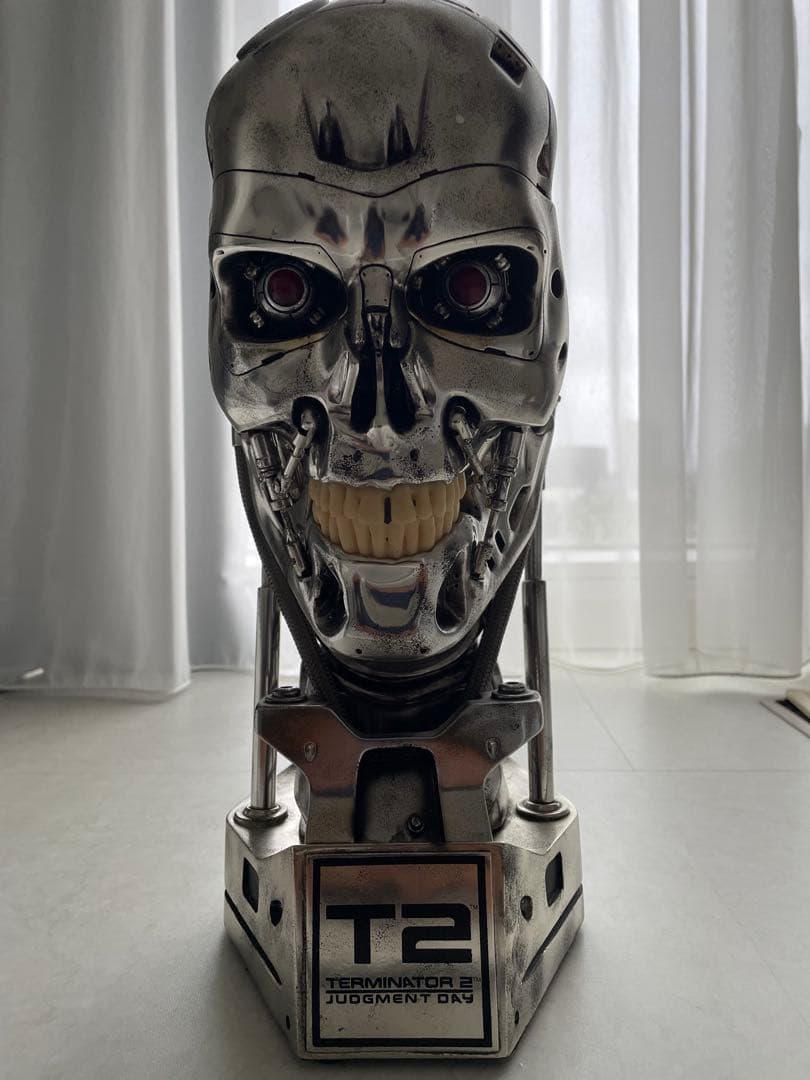 サイドショー ターミネーター2 T-800ライフサイズコレクティブルエンドスカル