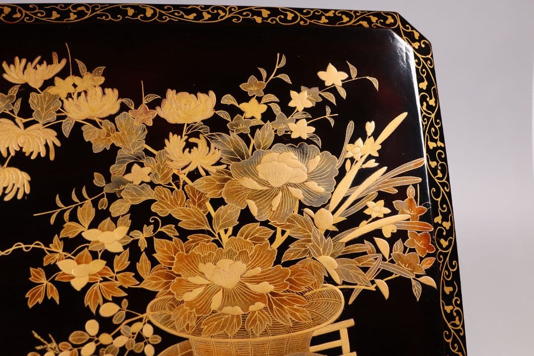 【MA699】加賀蒔絵 饅羹重 内梨地 花車 金蒔絵 木製漆器 饅頭箱 菓子器