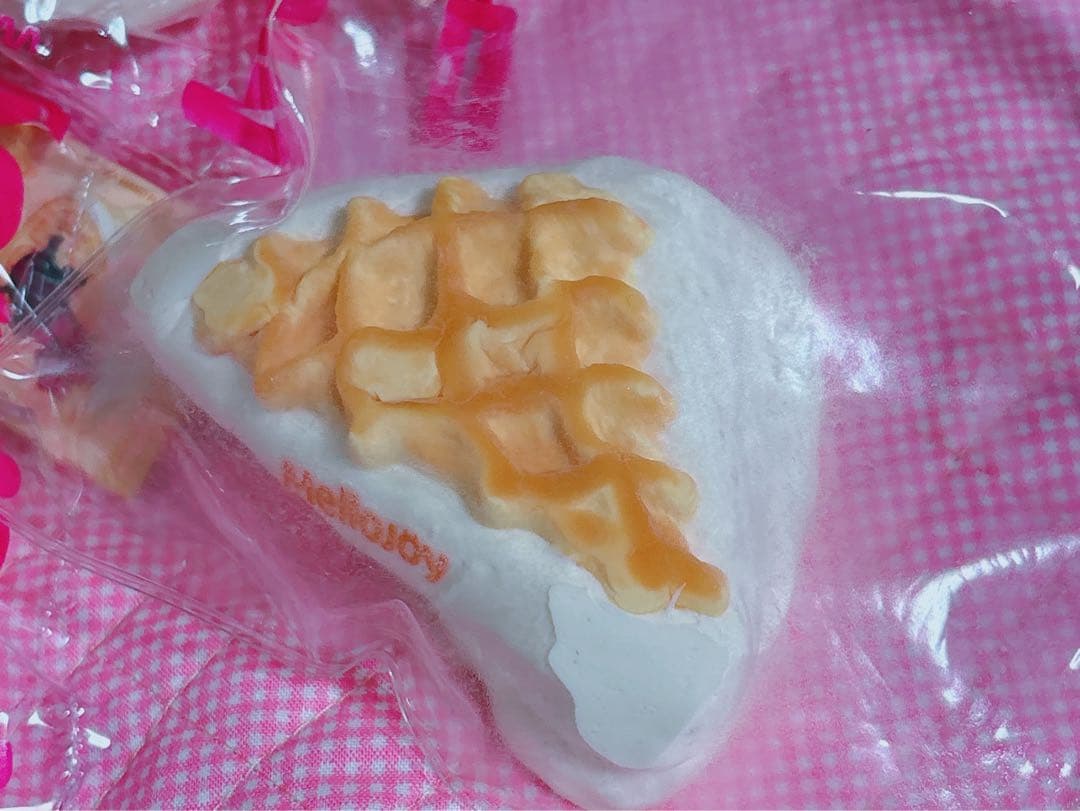 Mellojoyとろんスクイーズメロジョイ ワッフル まるさんかくしかくスクエア