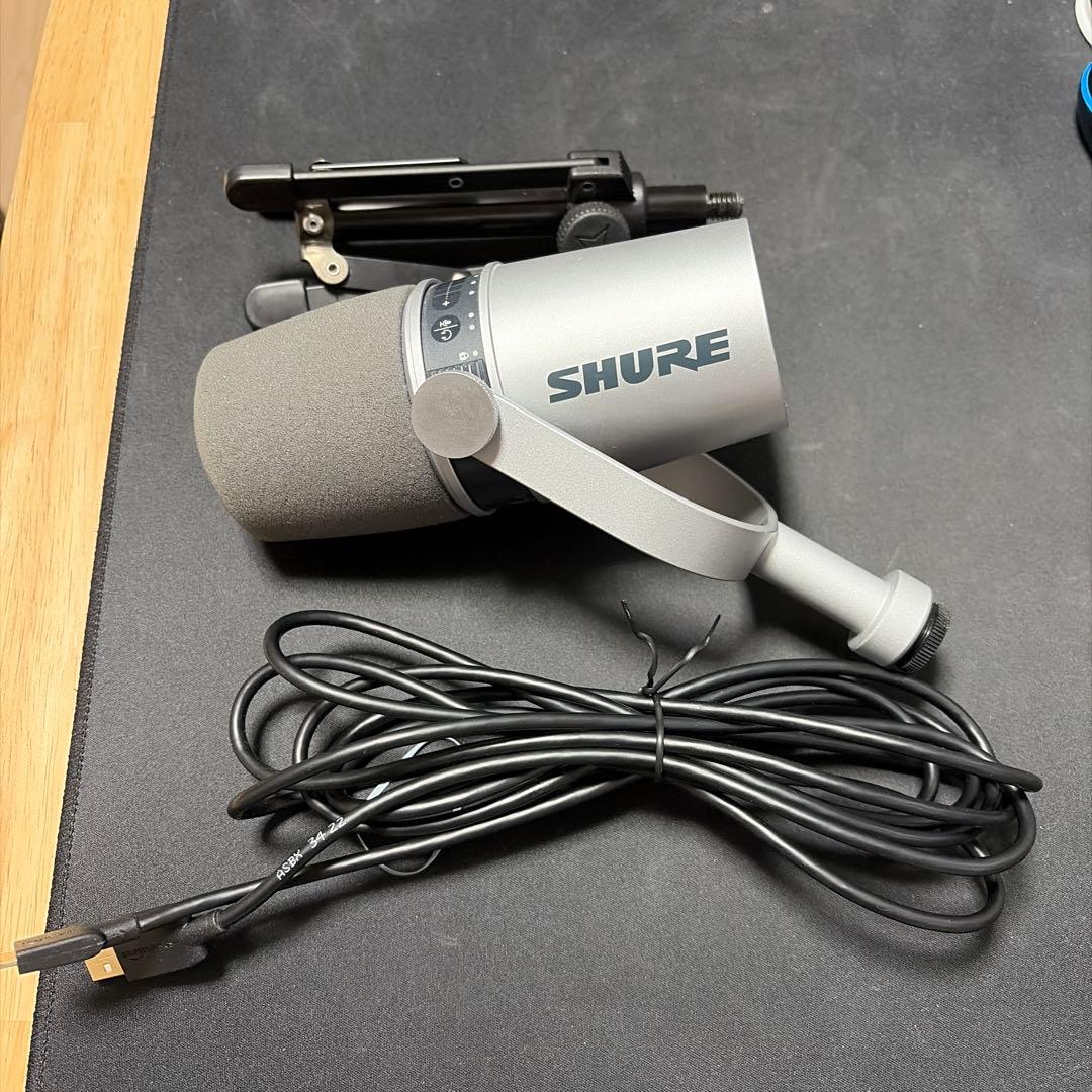 SHURE MODEL MV7 シルバー