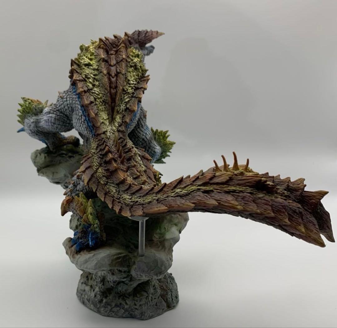 モンスターハンター　 クリエイターズモデル リペイント　極み吼えるジンオウガ