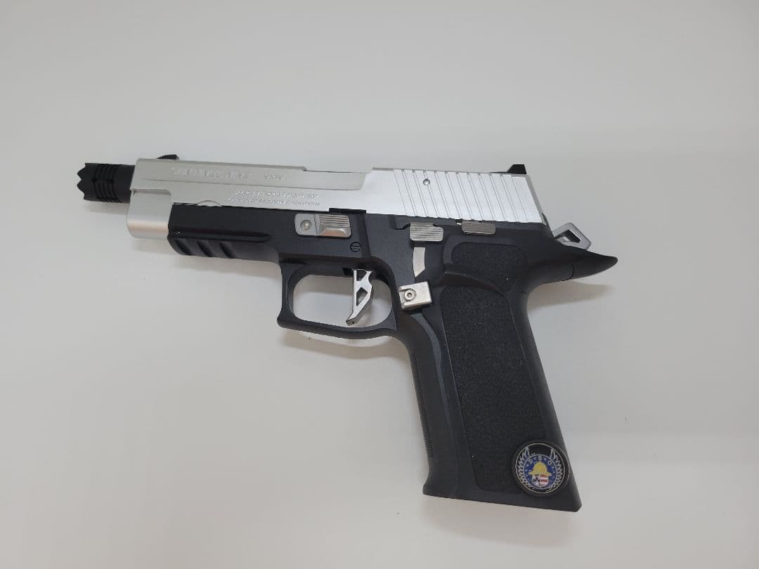 東京マルイ センチネルナイン BIOHAZARD6 レオンモデル