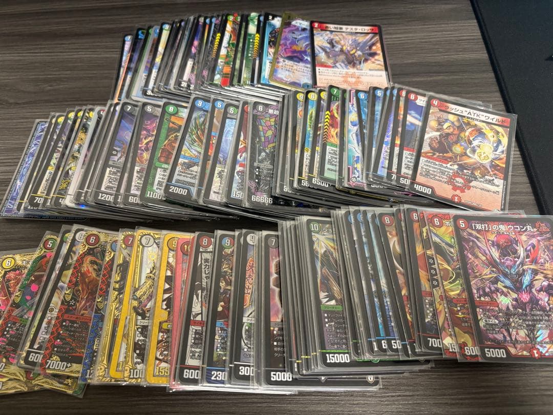 デュエマ引退品！デッキ＆金トレジャー＆大量のカード＆プレイマット＆デッキケース
