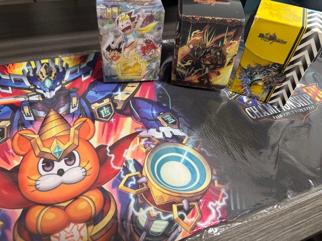 デュエマ引退品！デッキ＆金トレジャー＆大量のカード＆プレイマット＆デッキケース