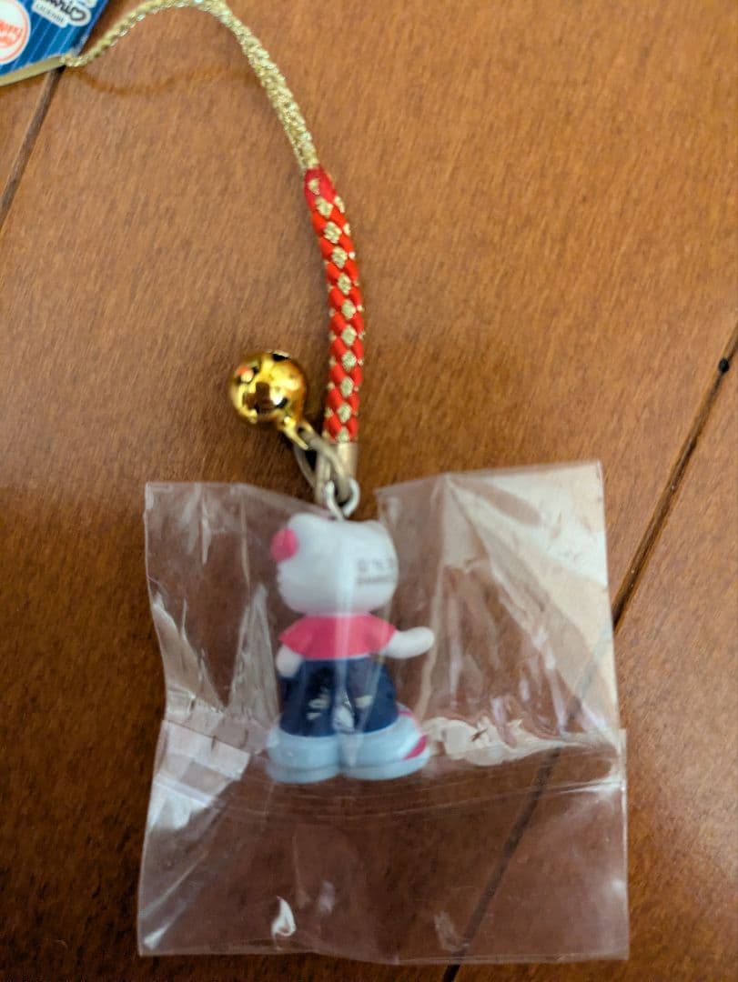 ご当地キティ　岡山限定　デニム　根付　ストラップ