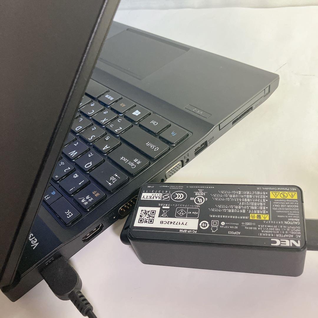 VersaPro 8世代Corei5 新品SSD512GB Win11