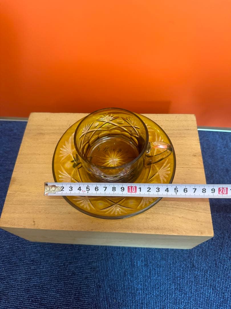 1805 手作りガラス　切子　カップ＆ソーサー　未使用