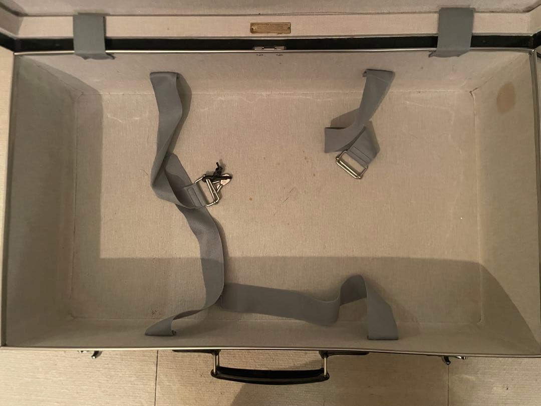 グローブトロッター トランクケース