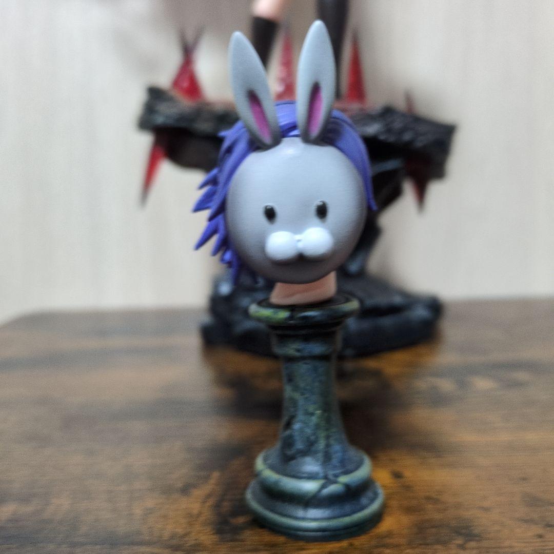 ① 東京喰種　霧嶋董香　トーカ　フィギュア　海外製　約40cm