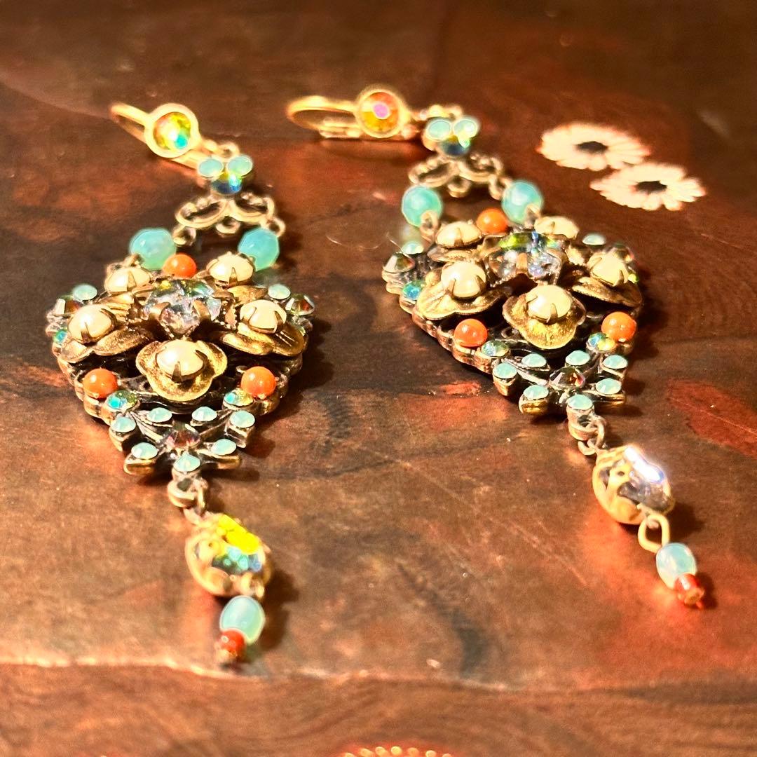 Michal Negrin ミハエルネグリン 両耳ピアス