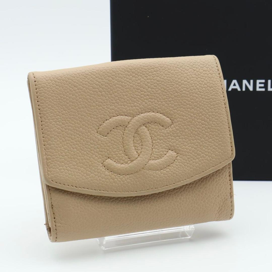 【極美品】CHANEL Wホック　二つ折り財布　ココマーク　キャビアスキン