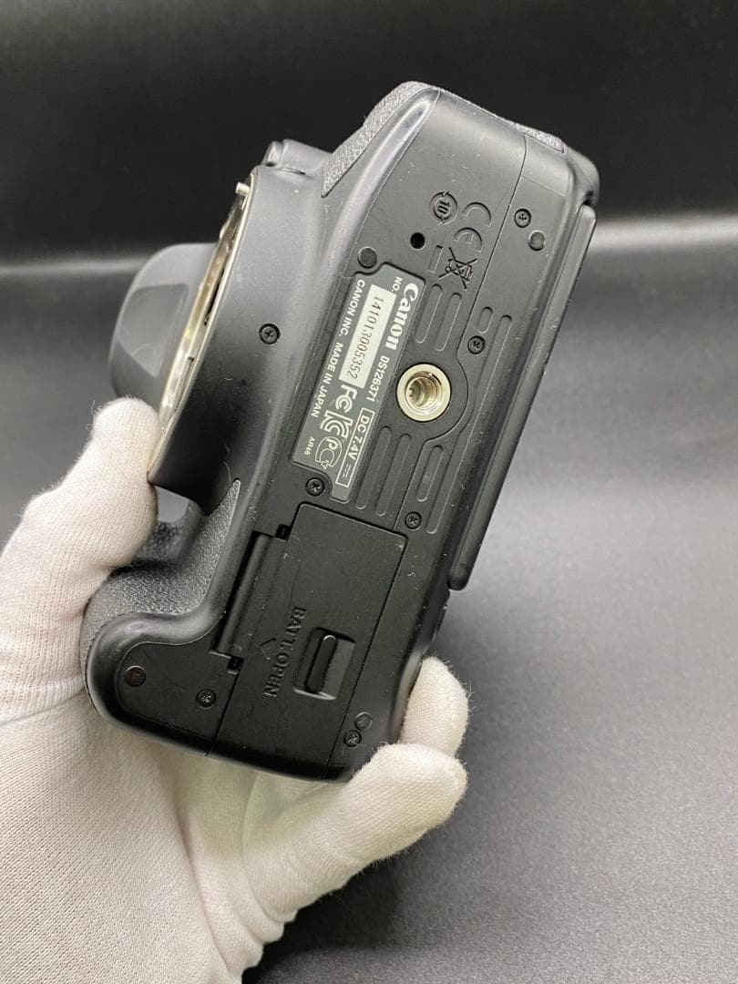 Canon EOS Kiss X6i デジタル一眼 動作未確認 美品