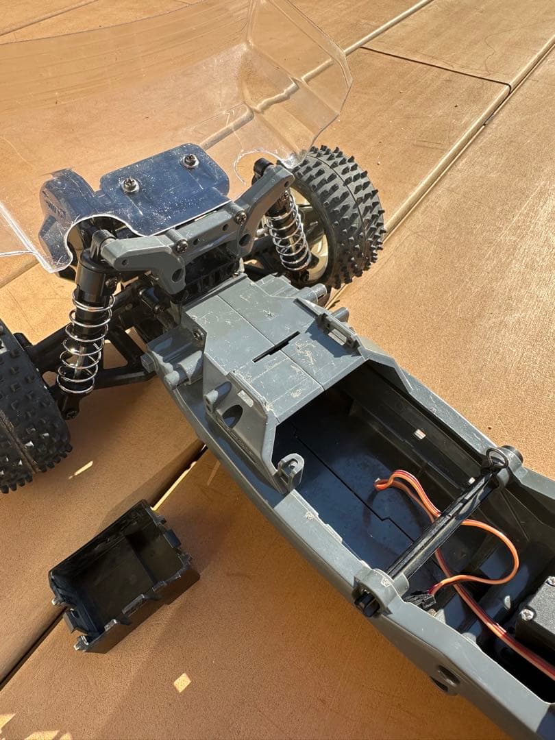 タミヤ　DT-03ラジコン　ネオマイティーフロッグ